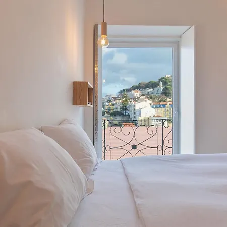 Lovelystay - With Castle View Апартаменты