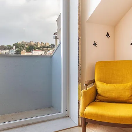 Apartamento Lovelystay - With Castle View